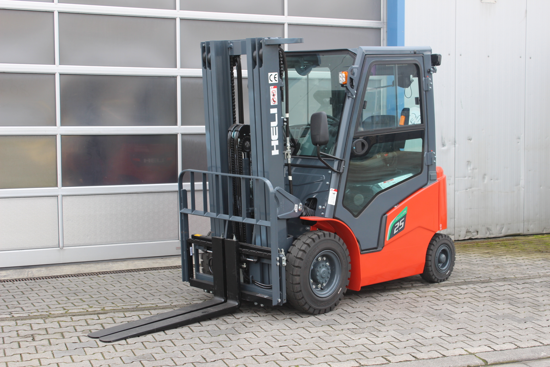 2,5t Elektrostapler CPD25-GB3LI-S