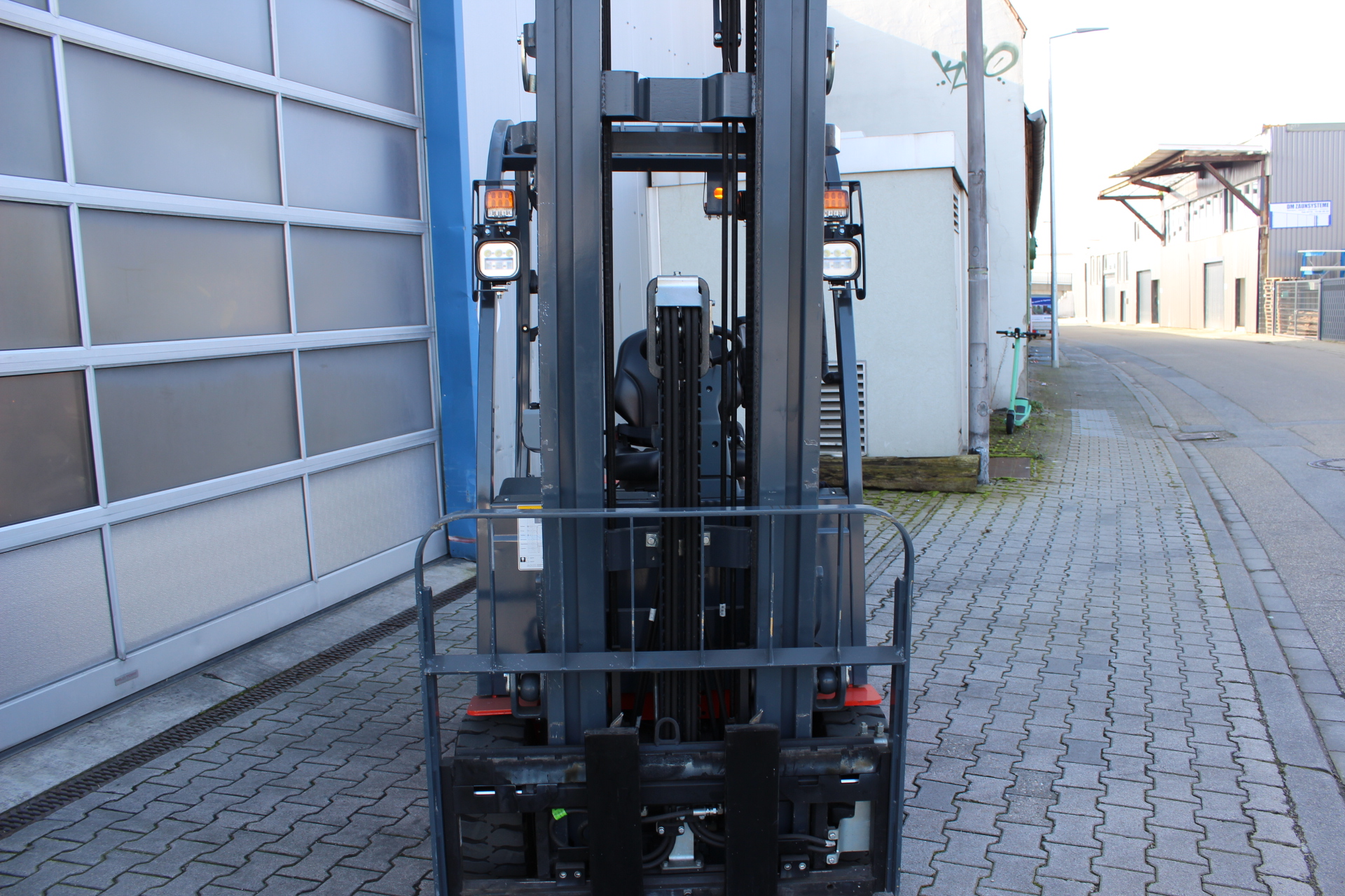 2,0t Elektrostapler CPD20SQ-GB2LI