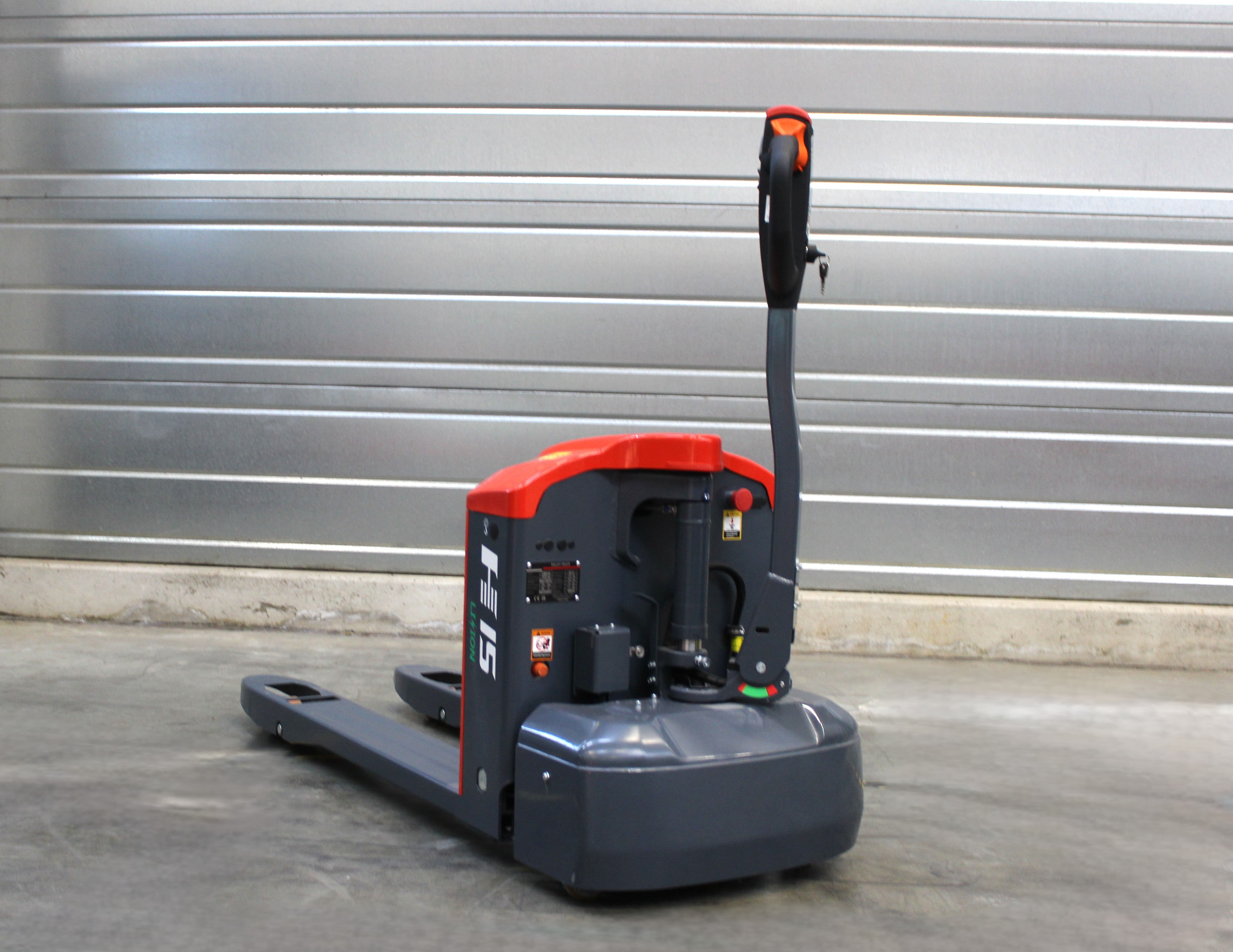 HELI Elektro-Niederhubwagen 1,5 - 2,0t BLIH Lithium