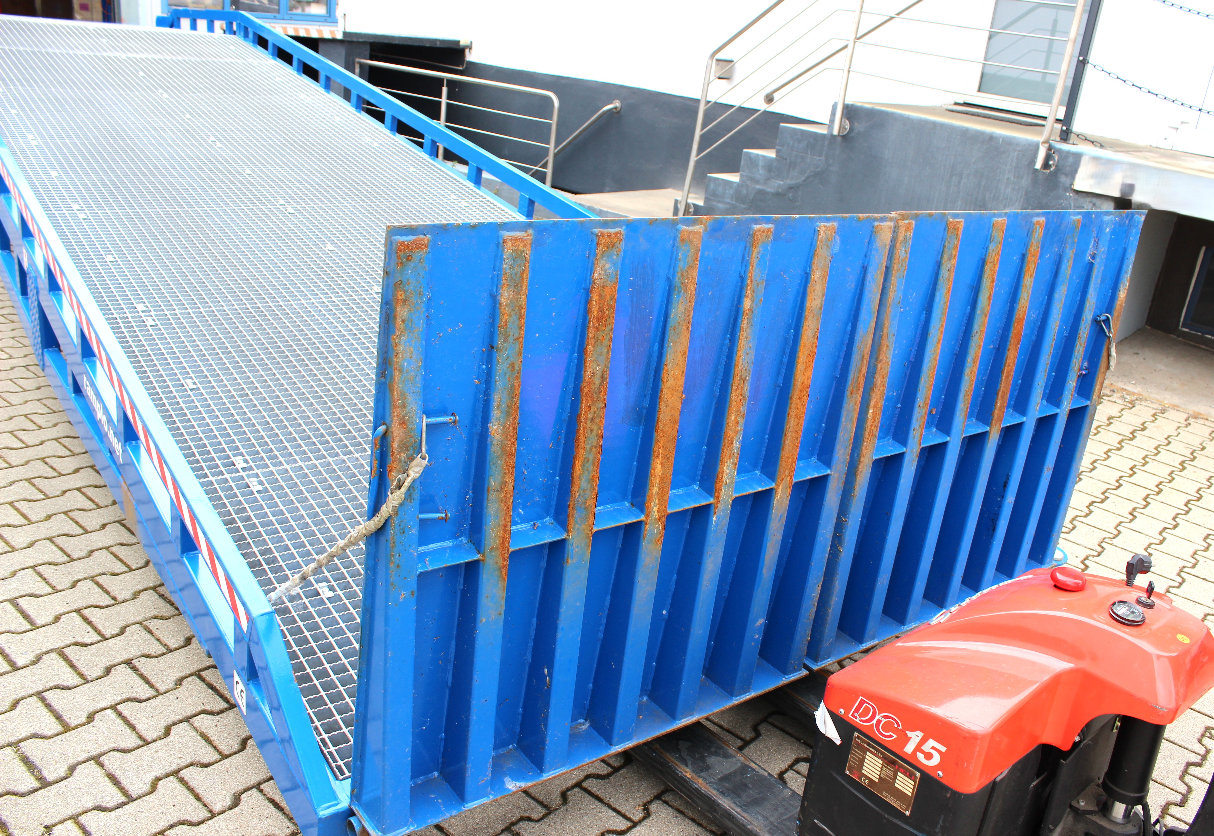 RAMPLO Mobile Verladerampe RL-MR-STD8 | Zustand: Gut