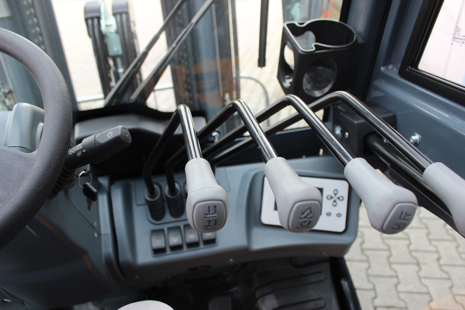 2,5t Elektrostapler CPD25-GB3LI-S