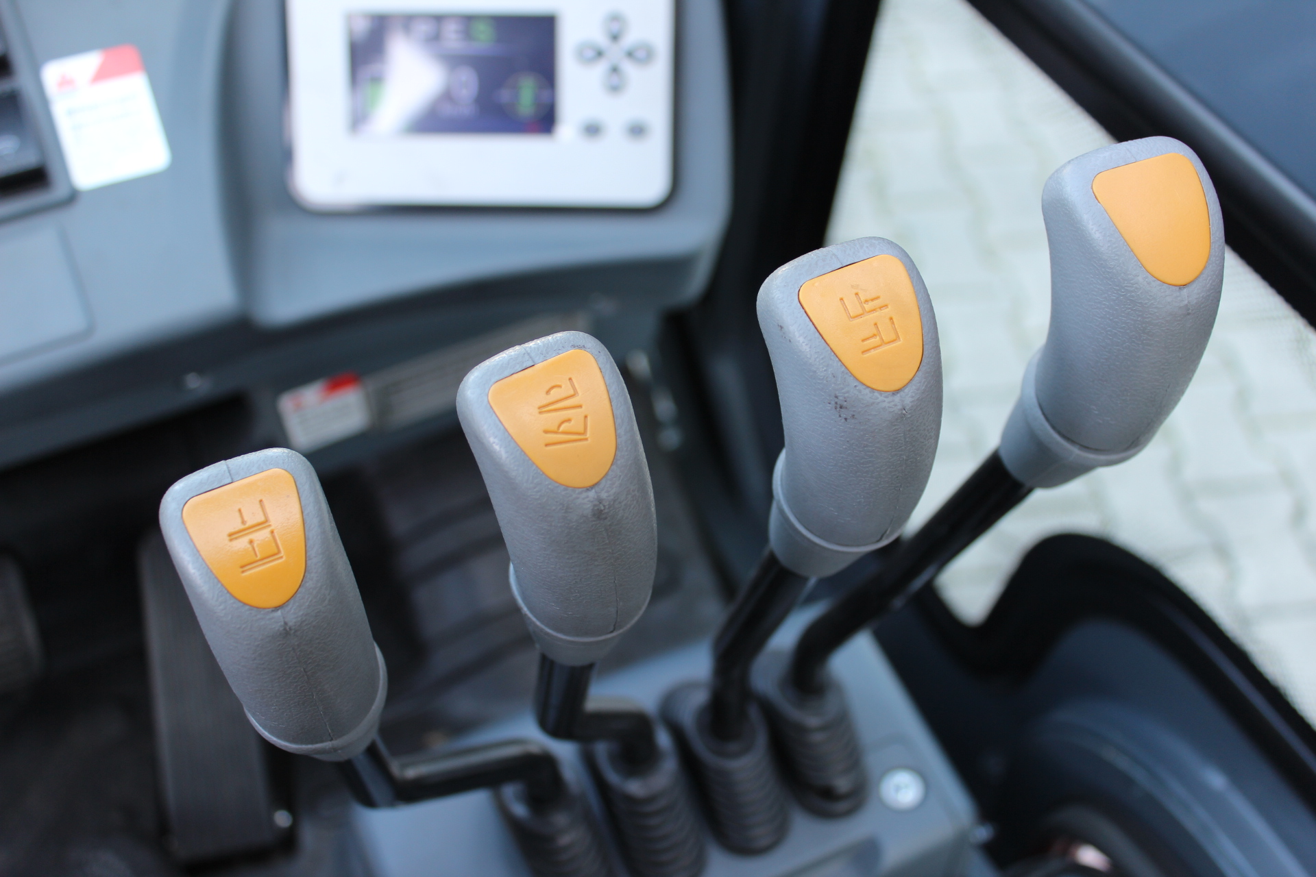 1,8t Elektrostapler CPD18-A3LIH4-M