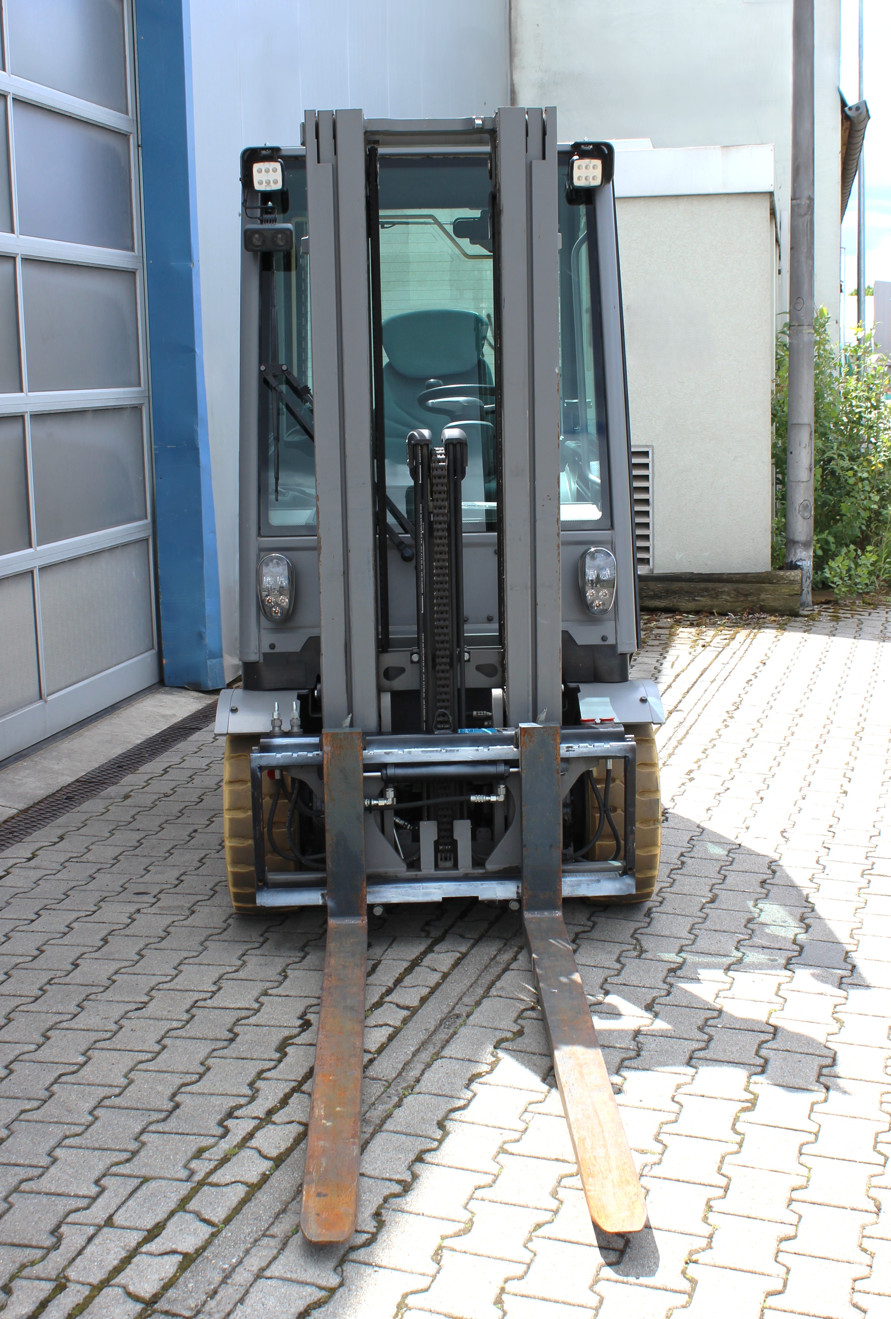 Jungheinrich DFG 320s Dieselstapler Bj2021 – Nur 327 Std., 4,7m Duplex-Vollfreihub (DZ) & Fingertip